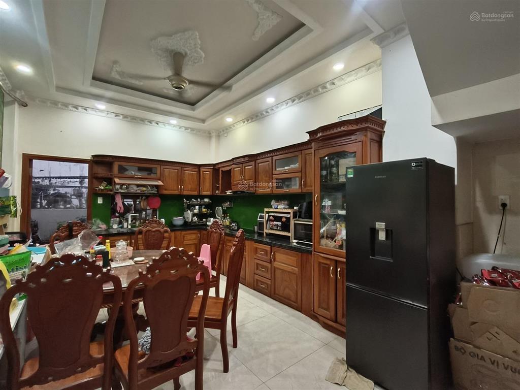 Hiếm toàn tập, phước bình quận 9, 4 tầng, nội thất đẹp lung linh, chủ tự xây tâm huyết, cần bán gấp