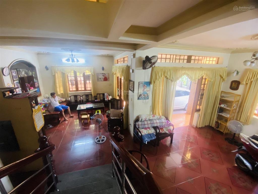 Gấp bán kèo cực thơm, biệt thự 207m2 cn, giá chỉ 17,x tỷ, sổ đẹp, khu bàn cờ, nhà đẹp hoàn công
