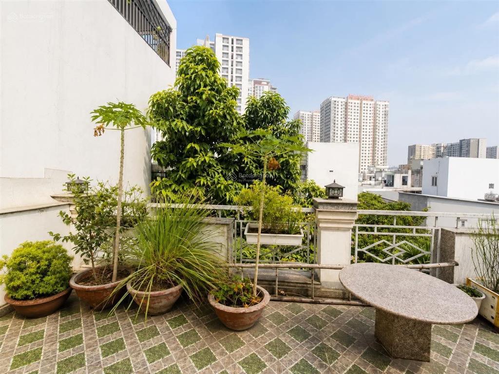 Gấp bán giảm 6 tỷ, biệt thự đẹp nhất q2, 310m2 full thổ, 3 tầng, sổ hoàn công, ngang đẹp 9,2m