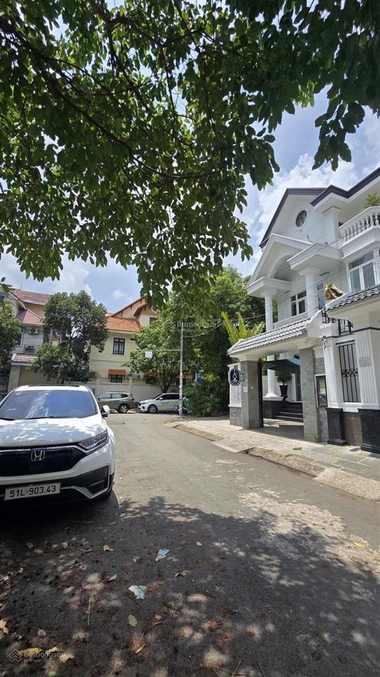 Cực ngon, biệt thự vip an phú an khánh, 10x20m, 4 tầng, khu vip q2 hiếm nhà bán, chủ thiện chí