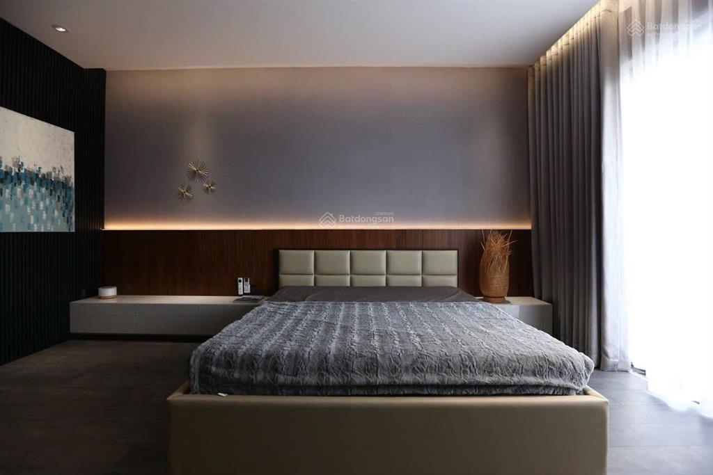 Bán nhà chính chủ mặt tiền nguyễn ngọc phương 7 tầng,thang máy 4.8x18m, 24 tỷ,giá tốt khu trung tâm