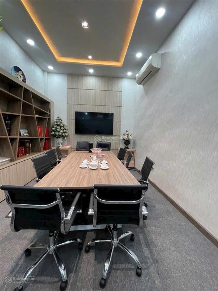 Biệt thự mai thị lựu, đa kao quận 1 | 9.2x15m| 4 tầng thang máy, tặng nội thất cao cấp, giá 38,5tỷ