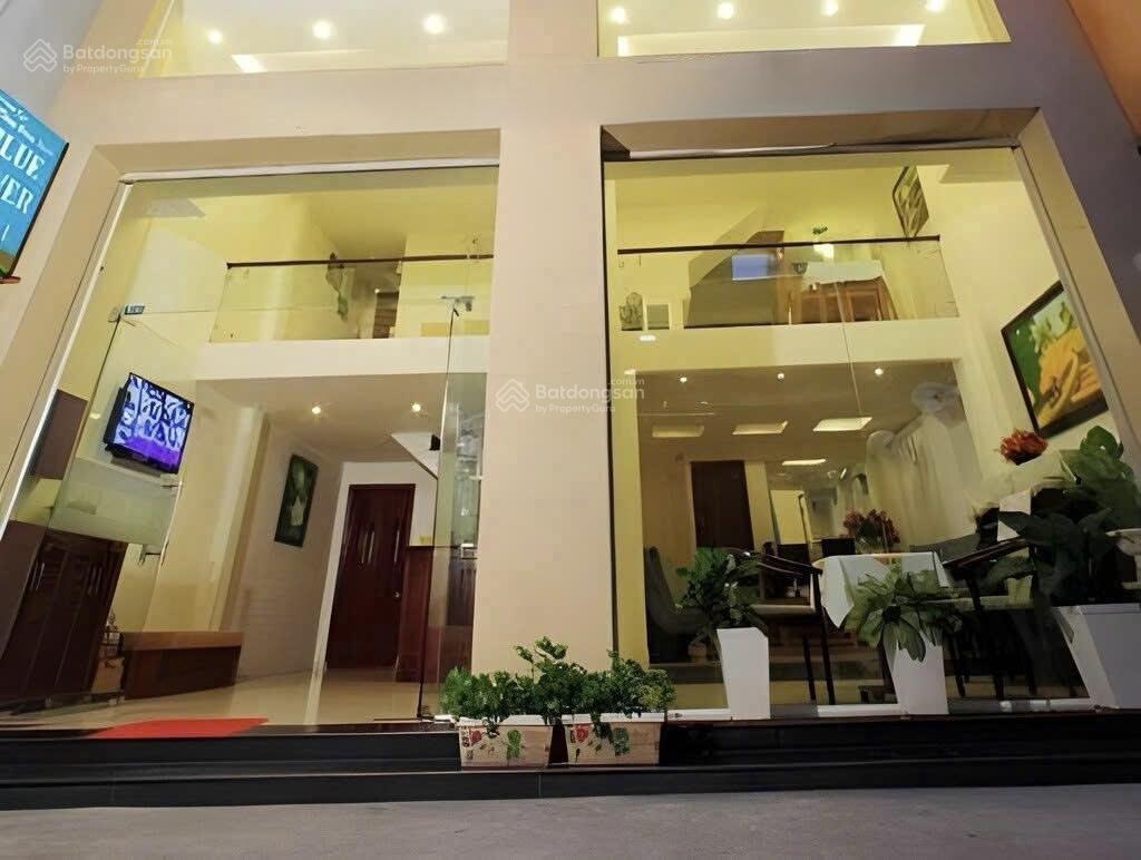 Khách sạn phạm ngũ lão, quận 1, 20 phòng full nội thất, hẻm đẹp khu bùi viện hđt 80tr/th, giá 36 tỷ