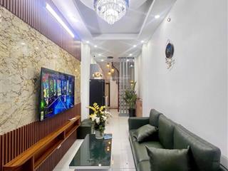 Bán nhà tôn thất tùng đống đa, 28.1m2, 5 tầng, 1 bước ra phố 8 tỷ 3