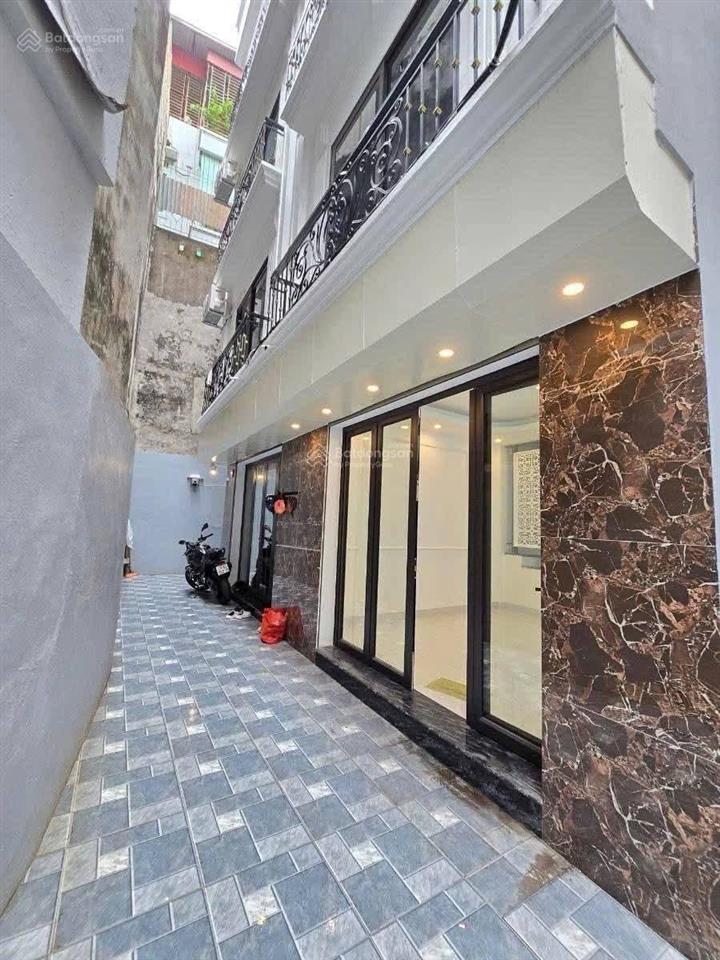 Bán nhà 5 tầng 32m2 tôn đức thắng tt đống đa, 600m ra ngã 6 ô chợ dừa 9 tỷ 6