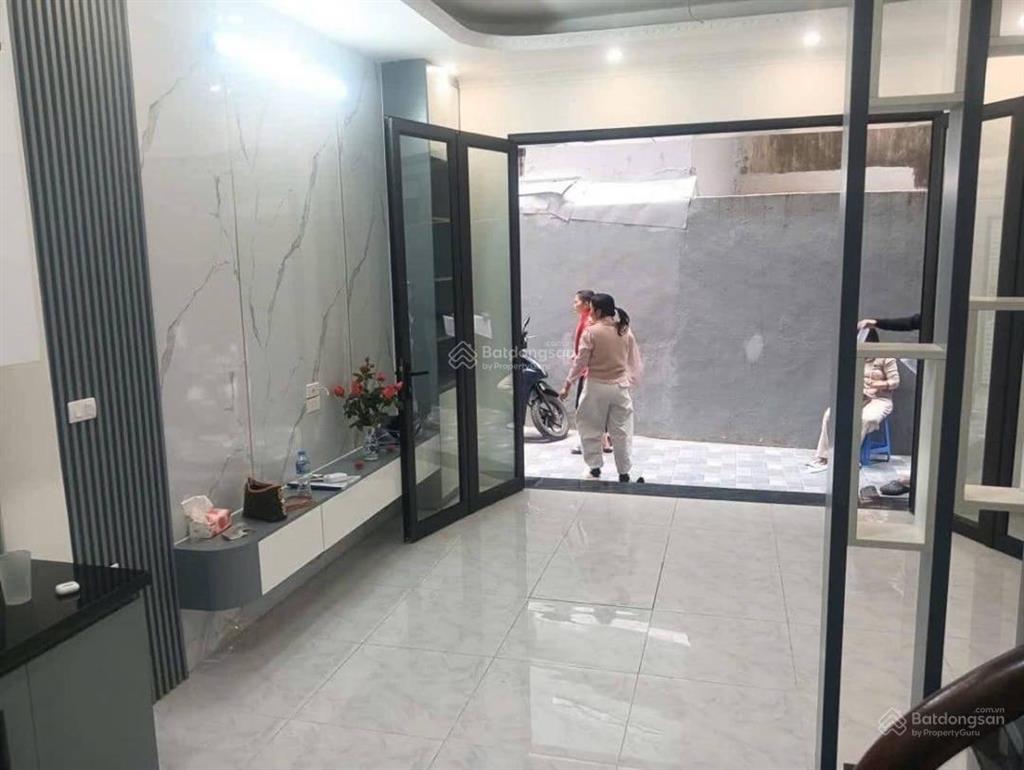 Bán nhà 5 tầng 32m2 tôn đức thắng tt đống đa, 600m ra ngã 6 ô chợ dừa 9 tỷ 6