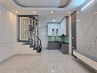 Bán nhà 5 tầng 32m2 tôn đức thắng tt đống đa, 600m ra ngã 6 ô chợ dừa 9 tỷ 6