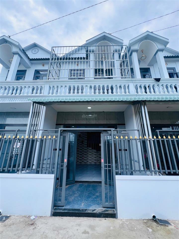 Dt 4x13  full giá 1 tỷ tặng full nội thất  khu nhà phố liền kề, mới xây dựng, vị trí trung tâm