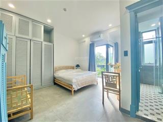 Quận 2 căn hộ studio "allinone" view ban công thoáng đãng chỉ xách vali vào ở