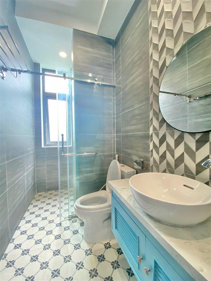 Quận 2 căn hộ studio "allinone" view ban công thoáng đãng chỉ xách vali vào ở