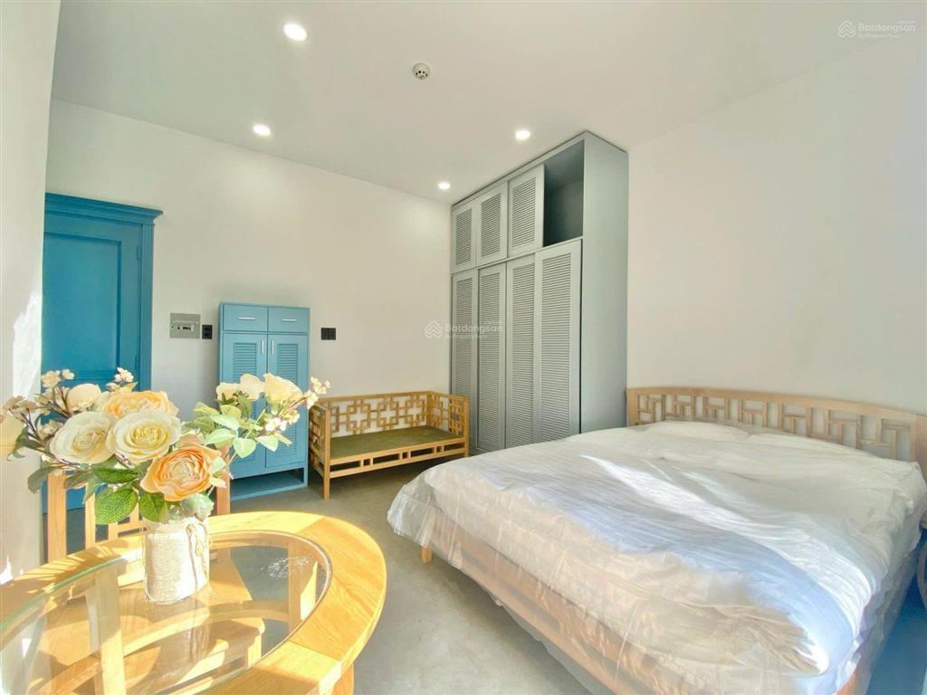 Quận 2 căn hộ studio "allinone" view ban công thoáng đãng chỉ xách vali vào ở