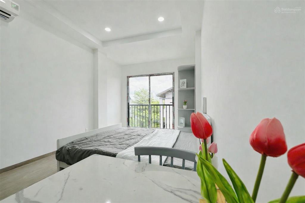 Siêu phẩm studio thoáng mát, full nội thất tone trắng xám, sang trọng  ngay đảo kim cương
