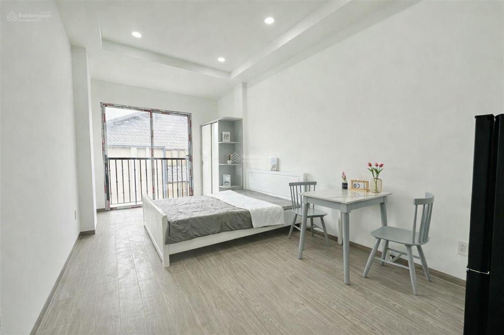 Siêu phẩm studio thoáng mát, full nội thất tone trắng xám, sang trọng  ngay đảo kim cương
