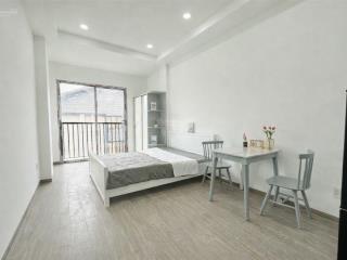Siêu phẩm studio thoáng mát, full nội thất tone trắng xám, sang trọng  ngay đảo kim cương