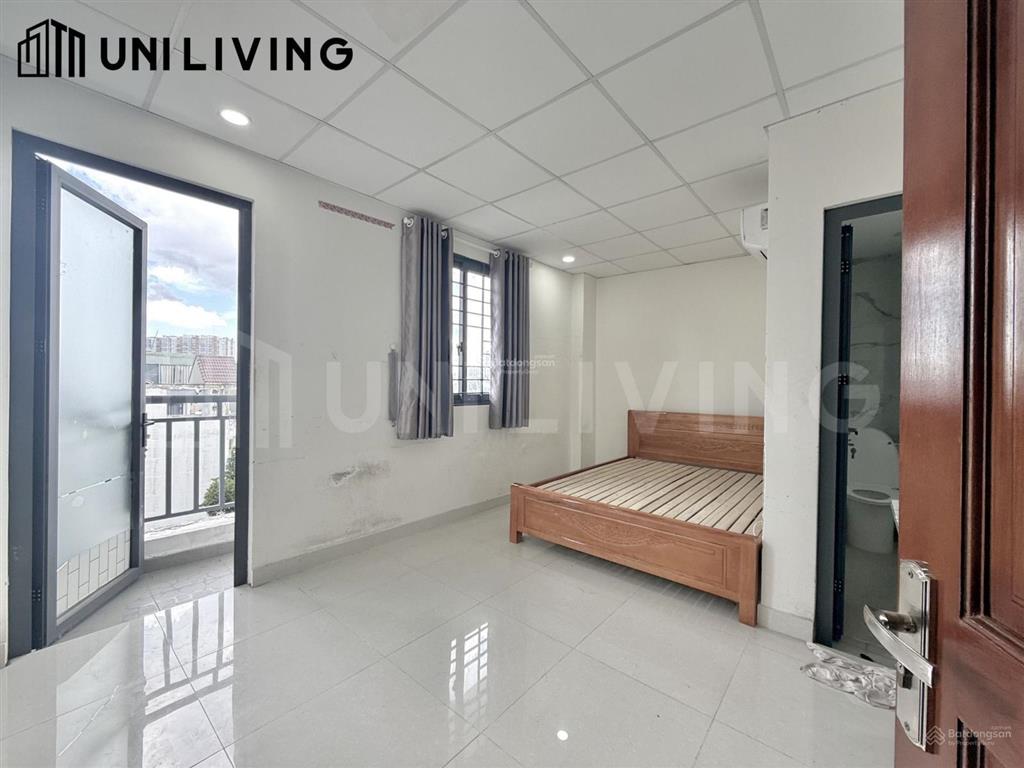 Cho thuê studio ban công lớn, nhà xe thang máy rộng rãi, thoáng mát  gần mai chí thọ  chỉ 4 triệu