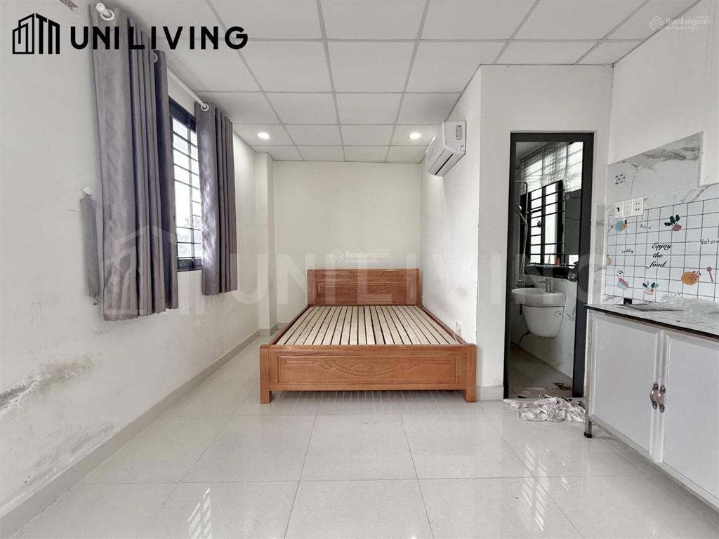 Cho thuê studio ban công lớn, nhà xe thang máy rộng rãi, thoáng mát  gần mai chí thọ  chỉ 4 triệu