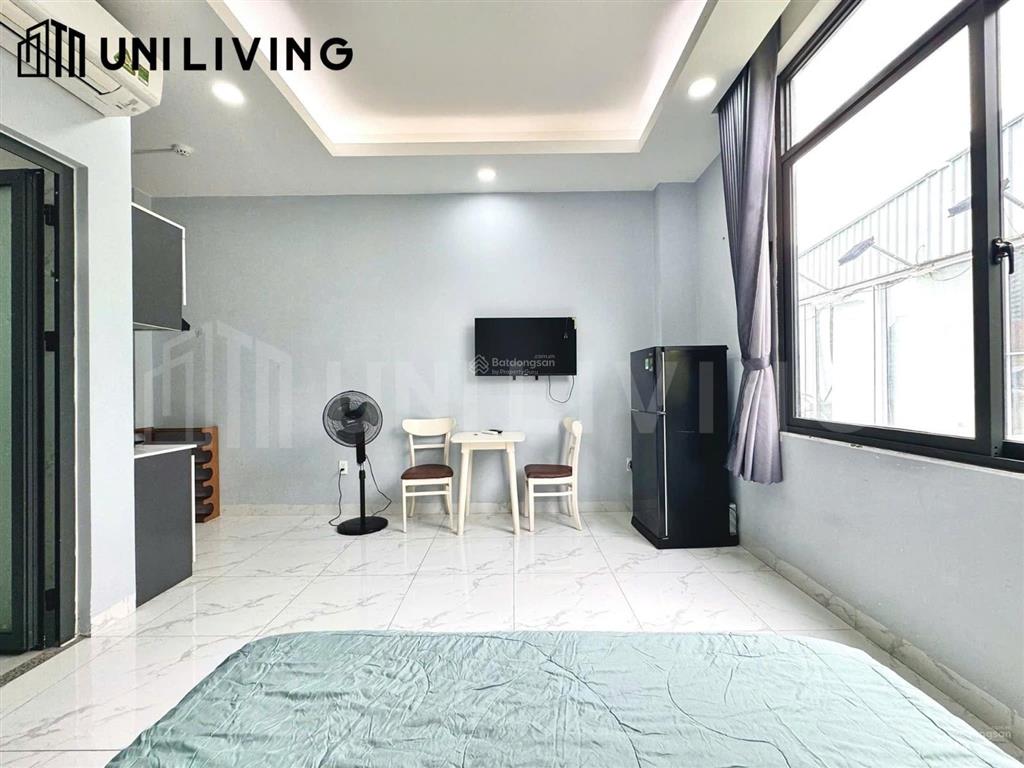 Cho thuê chdv studio full nội thất  cửa sổ lớn, bếp xa giường  ngay quốc hương, gần metro, siu