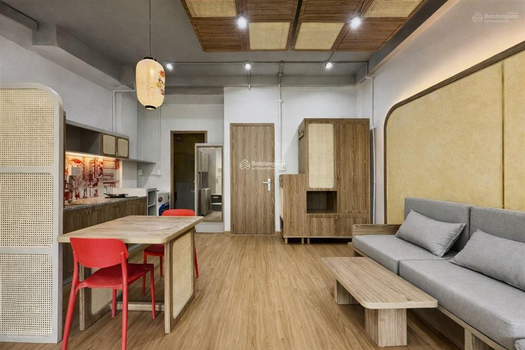 Cho thuê studio ngay lakeview city quận 2 30m² ban công, hồ bơi, full nội thất 6.5 triệu