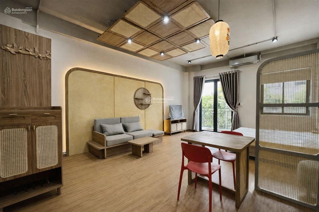 Cho thuê studio ngay lakeview city quận 2 30m² ban công, hồ bơi, full nội thất 6.5 triệu