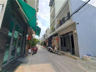 Nhà đẹp lê văn quới ngay ngã tư 4 xã hẻm ôtô quay đầu 4*13m 52m2 giá chỉ 5,x tỷ mầm non