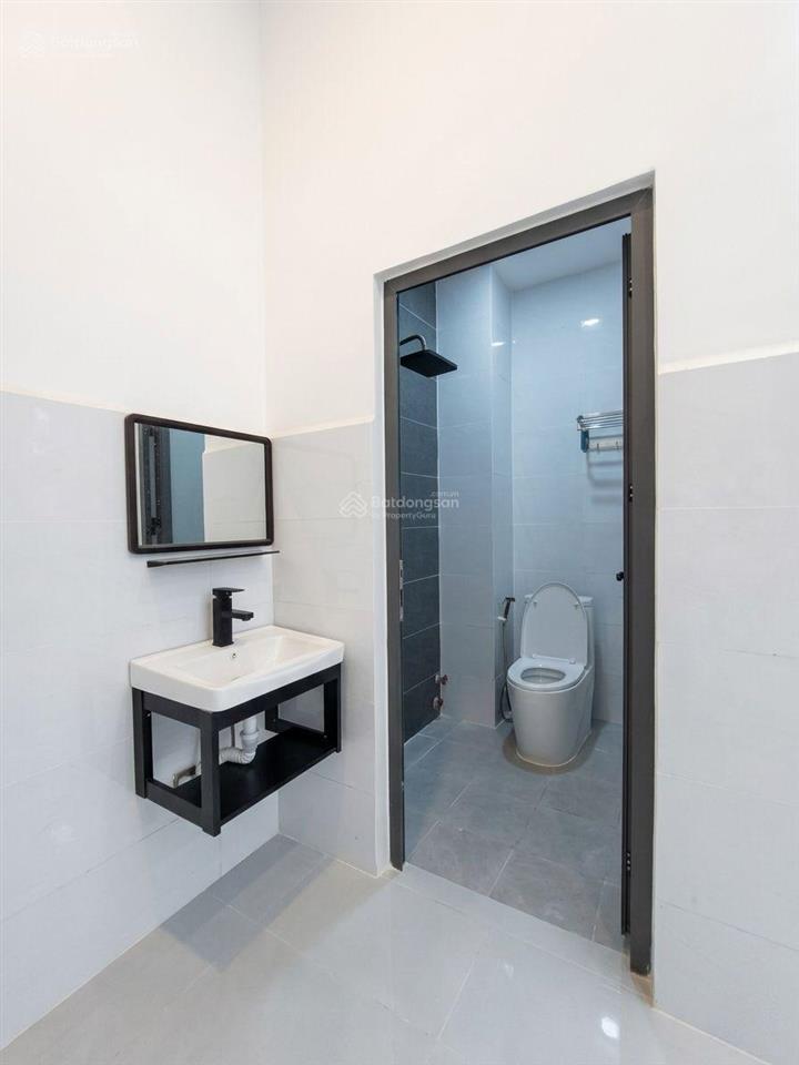 Nhà mới đẹp đường tân kỳ tân quý, ngay aeon tân phú, tphcm. dt 4x12m  2 tầng  2pn  không lộ giới