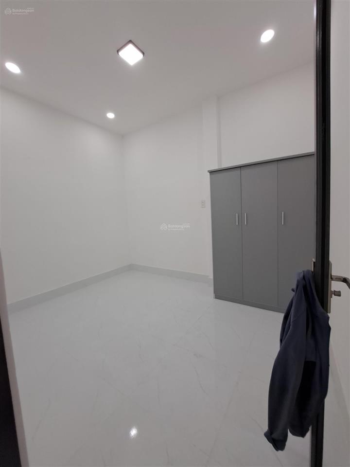 Nhà mới đẹp đường tân kỳ tân quý, ngay aeon tân phú, tphcm. dt 4x12m  2 tầng  2pn  không lộ giới