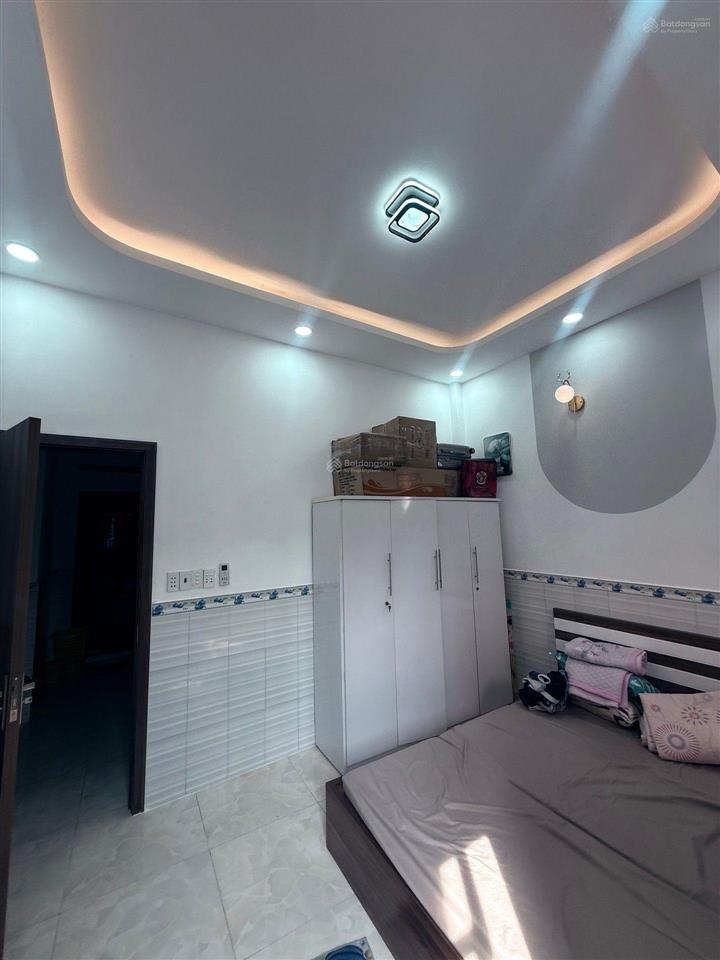 Nhà mới đẹp trục đường 18b  mã lò  gò xoài, q. bình tân  hẻm xe hơi dt 4*10m 2pn chỉ 4,75 tỷ