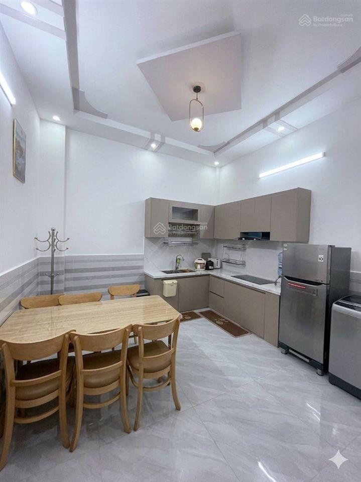 Nhà mới đẹp trục đường 18b  mã lò  gò xoài, q. bình tân  hẻm xe hơi dt 4*10m 2pn chỉ 4,75 tỷ