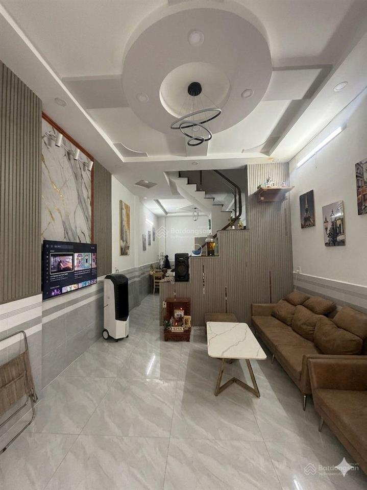 Nhà mới đẹp trục đường 18b  mã lò  gò xoài, q. bình tân  hẻm xe hơi dt 4*10m 2pn chỉ 4,75 tỷ