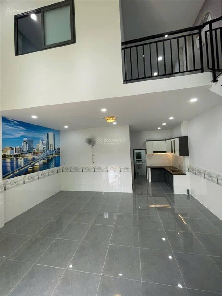 Nhà mới đẹp 2 tầng hương lộ 2 nối dài 6x10m 3pn chỉ nhỉnh 4 tỷ hẻm xe hơi thông