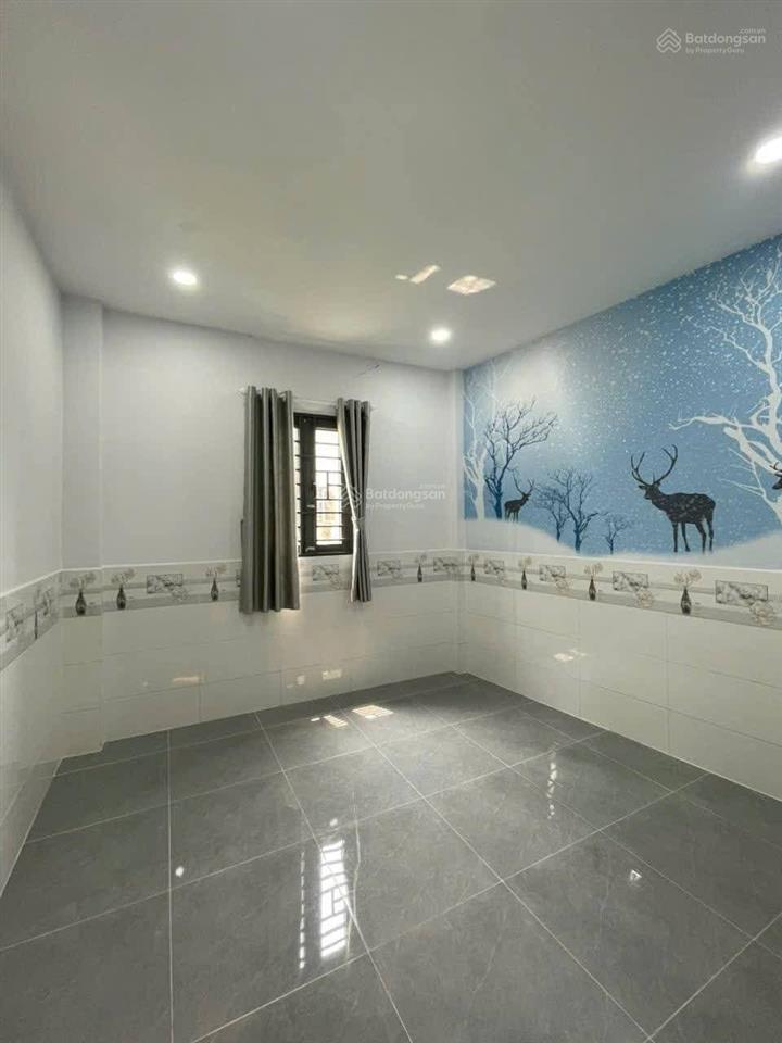 Nhà mới đẹp 2 tầng hương lộ 2 nối dài 6x10m 3pn chỉ nhỉnh 4 tỷ hẻm xe hơi thông