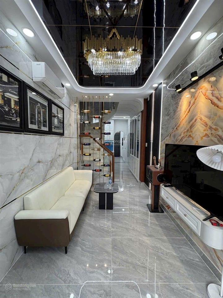 Siêu phẩm 3 tầng ngay khu phố vip hòa bình tô hiệu,q.tân phú hẻm xe hơi tới nhà chỉ 5.1tỷ còn tl