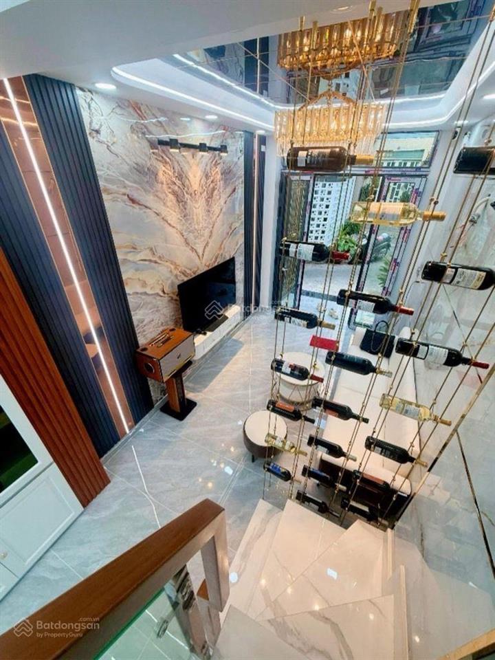 Siêu phẩm 3 tầng ngay khu phố vip hòa bình tô hiệu,q.tân phú hẻm xe hơi tới nhà chỉ 5.1tỷ còn tl