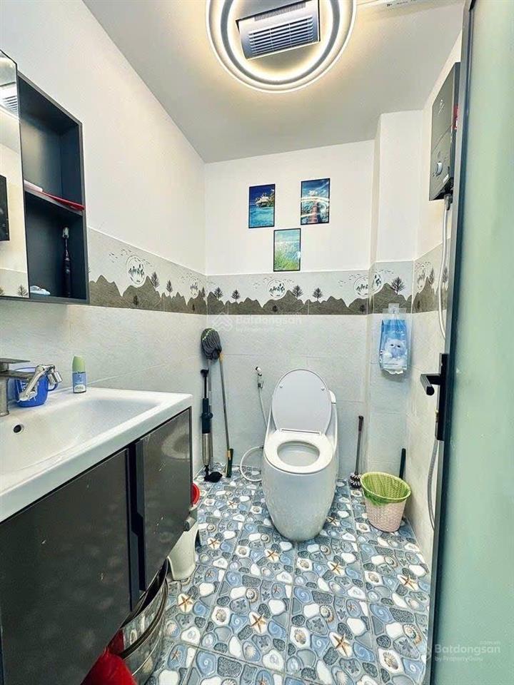 Nhà mới đep 3 tầng khu lê văn quới, full nội thất cao cấp chỉ 5.6 tỷ  4x13m 3pn 3wc hẻm xe hơi