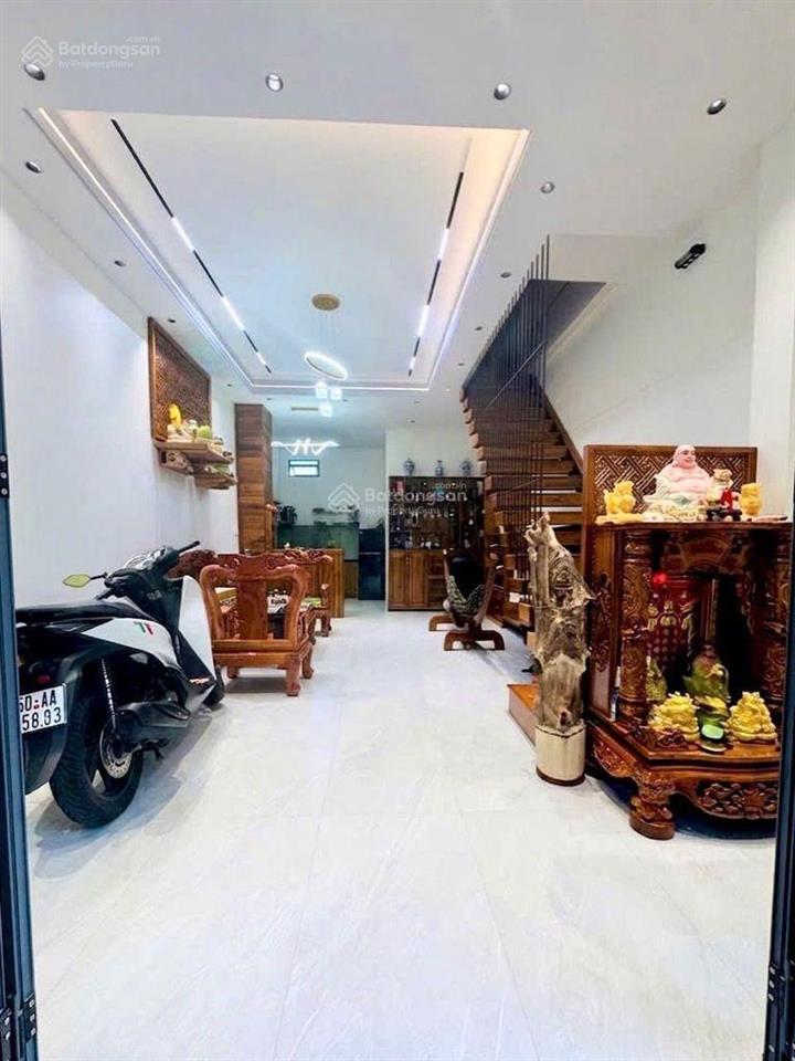Nhà mới đẹp 2 tầng full nội thất cao cấp hương lộ 24,3 x 10m,1 lầu 2pn 2wc hẻm xe hơichỉ nhỉnh 5tỷ