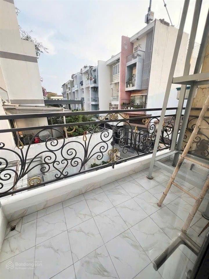 Nhỉnh 3ty nhà đẹp vị trí đẹp 3 tầng ngay đầm sen hòa bìnhphan anh q.tân phú 1 trệt 2 lầu 4pn 3wc