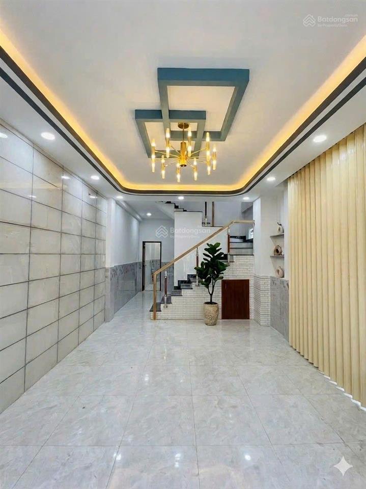 Nhà mặt tiền 2 tầng mới đẹp khu lê văn quới giáp tân phú 4x14m  3pn3wc hẻm thông xe tải chỉ 4,2tỷ