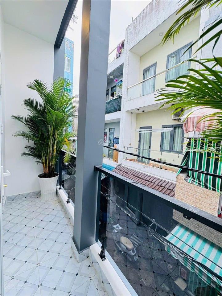 Siêu phẩm nhà mới đẹp 1/ đường chiến lược giáp tân hòa đông q6
4x12m 3pn chỉ 4.x tỷ