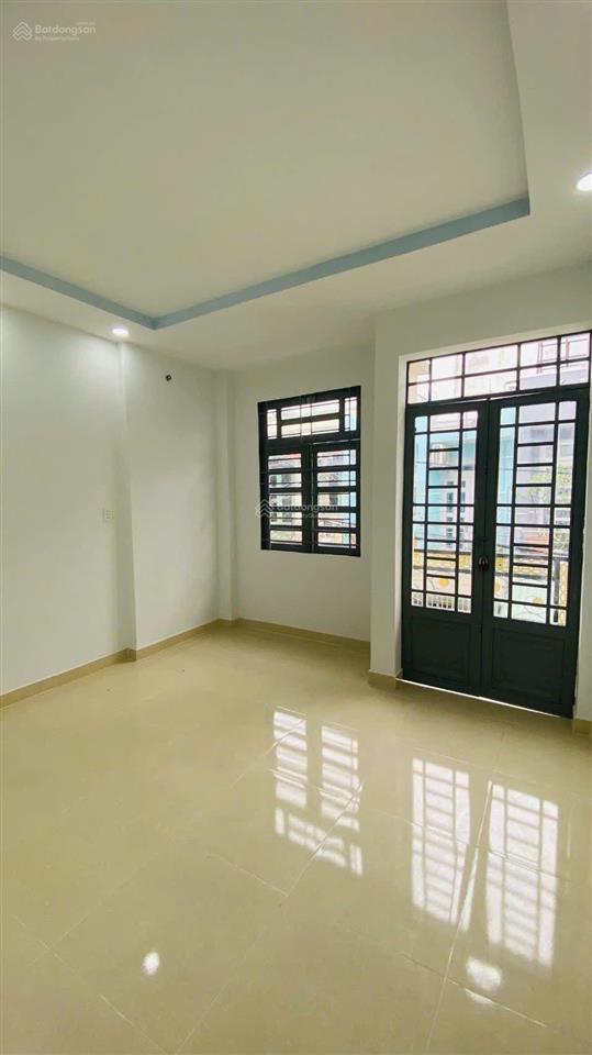 Nhỉnh 4 tỷ có ngay nhà mới đẹp 2 tầng quận bình tân  4x15m 1trệt 1lầu  3pn, hẻm xe tải thông, shr