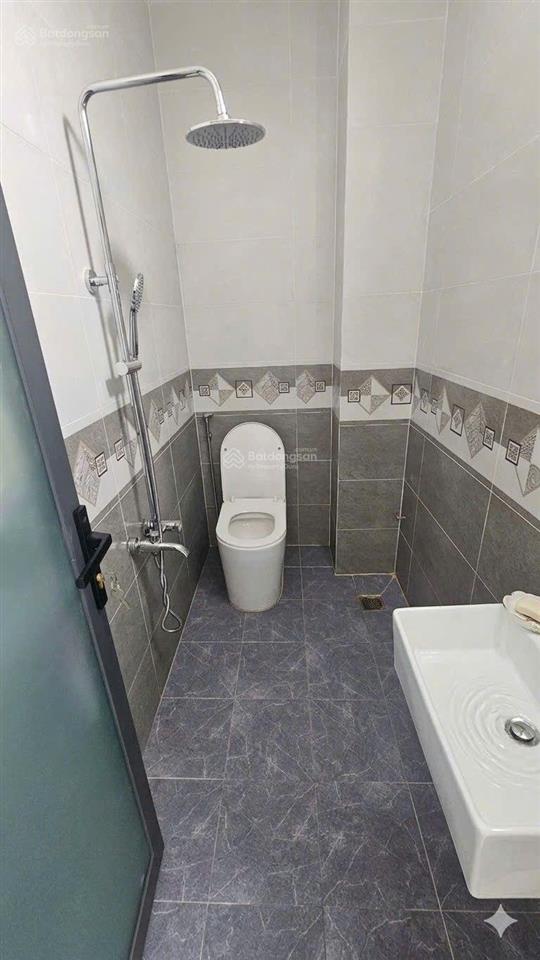 Giá tốt nhà mới đẹp 2 tầng đúc 4x15m chỉ 4,99 tỷ đường mã lò  giáp gò xoài lê văn quới