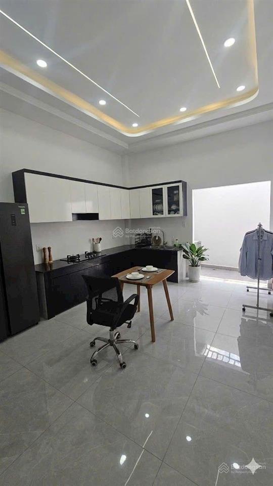 Giá tốt nhà mới đẹp 2 tầng đúc 4x15m chỉ 4,99 tỷ đường mã lò  giáp gò xoài lê văn quới