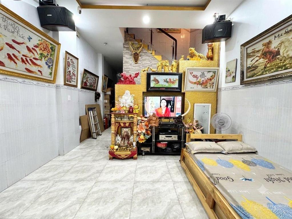 Nhỉnh 5 tỷ nhà mới đẹp 4 tầng kiên cố ngay aeon tân phú hẻm xe tải 1 trệt 2 lầu + sân thượng  4pn