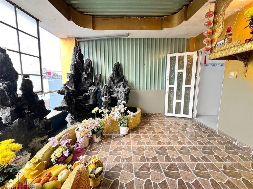 Nhỉnh 5 tỷ nhà mới đẹp 4 tầng kiên cố ngay aeon tân phú hẻm xe tải 1 trệt 2 lầu + sân thượng  4pn