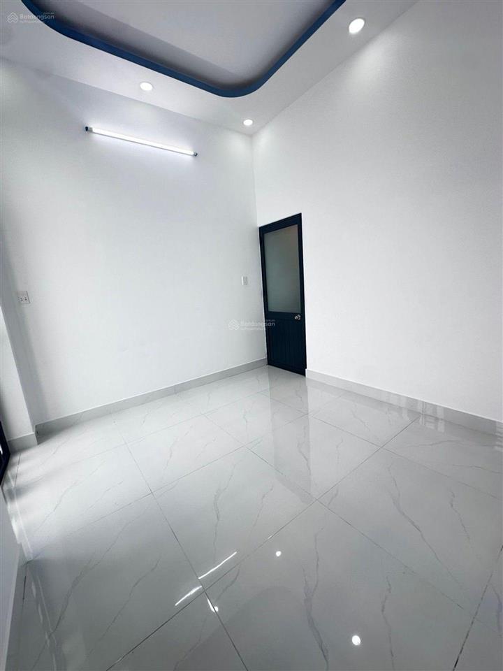4,95 tỷ. nhà 2 tầng lê văn quới  gò xoài 4x12m  3pn hẻm thông thoáng, sổ đẹp nở hậu