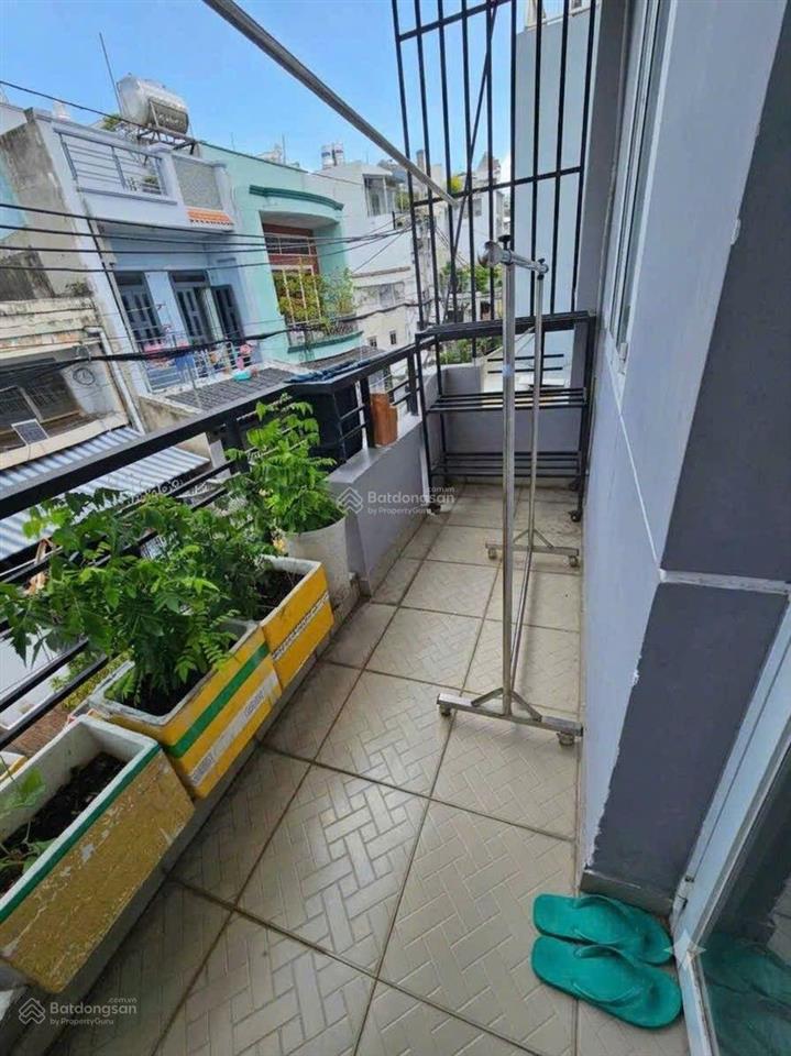 Nhỉnh 4 tỷ  nhà khu vip lê văn quới  2 tầng đúc btct  hẻm xe tải thông  dtsd 80m2  2pn
