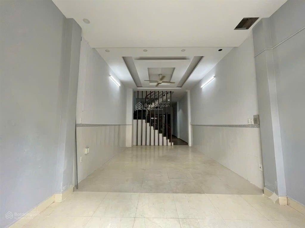 5 tỷ nhỉnh nhà 3 tầng btct ngay aeon tân phú  4x16m, 2pn, 3wc, hẻm 6m xe tải tránh  shr hc