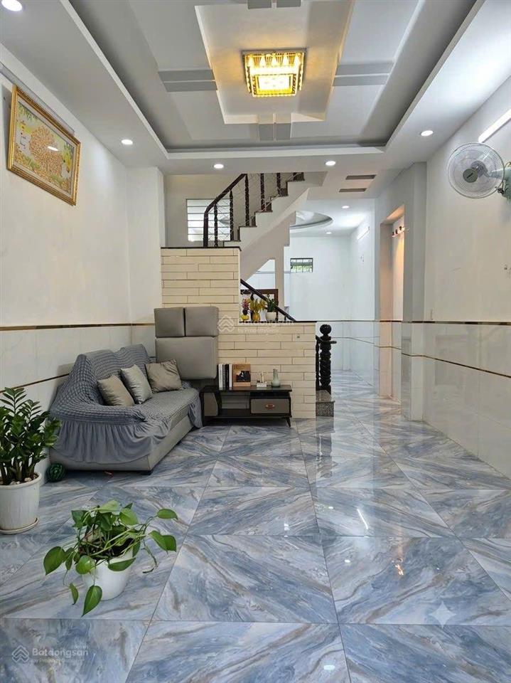 5 tỷ nhỉnh  nhà 3 tầng btct hương lộ 2  3pn  hẻm xe tải  shr  không lg  hc