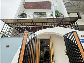 Siêu phẩm nhà 3 tầng sát chợ gần biển kiệt ô tô trung tâm liên chiểu