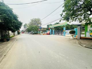 Chính chủ em bán 100m2. mt8m đường oto tránh giá đầu tư.sẵn nhà 3 tầng! tiên hội đông hội.