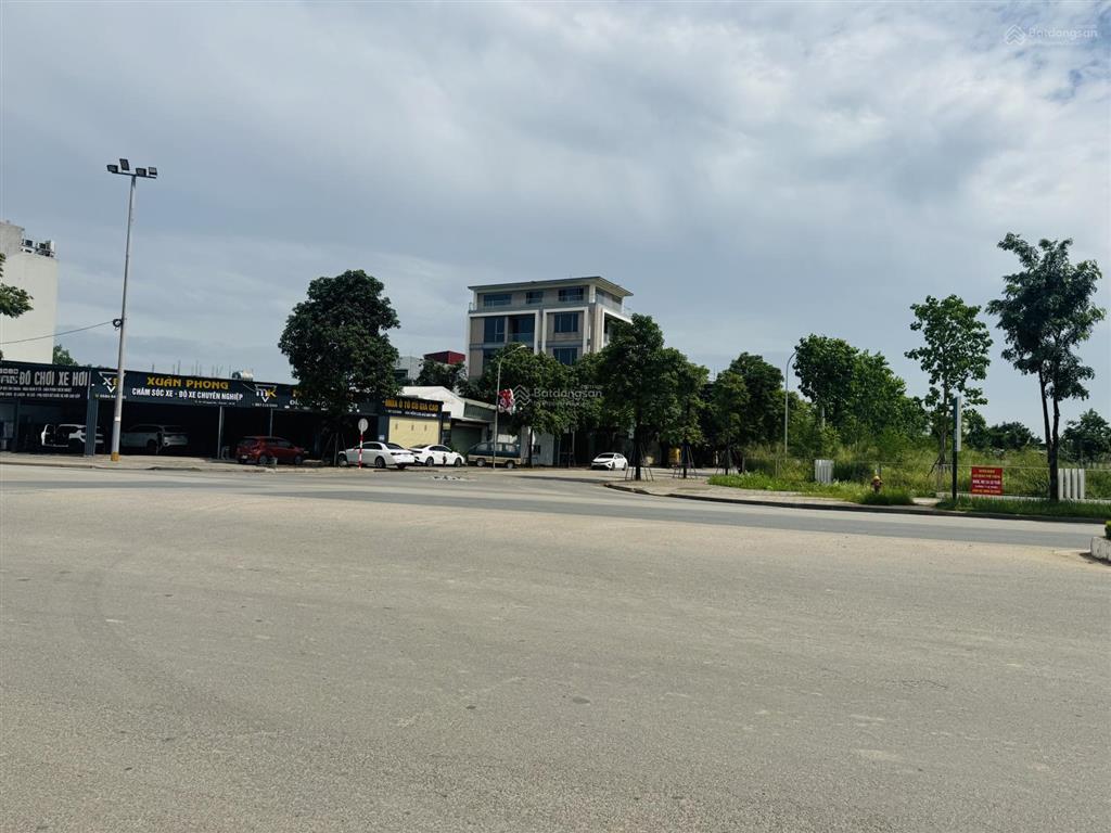 Đấu giá x1 phúc thịnh (nguyên khê) thông tứ phía ô tô tránh. loanh quanh 9 đồng.